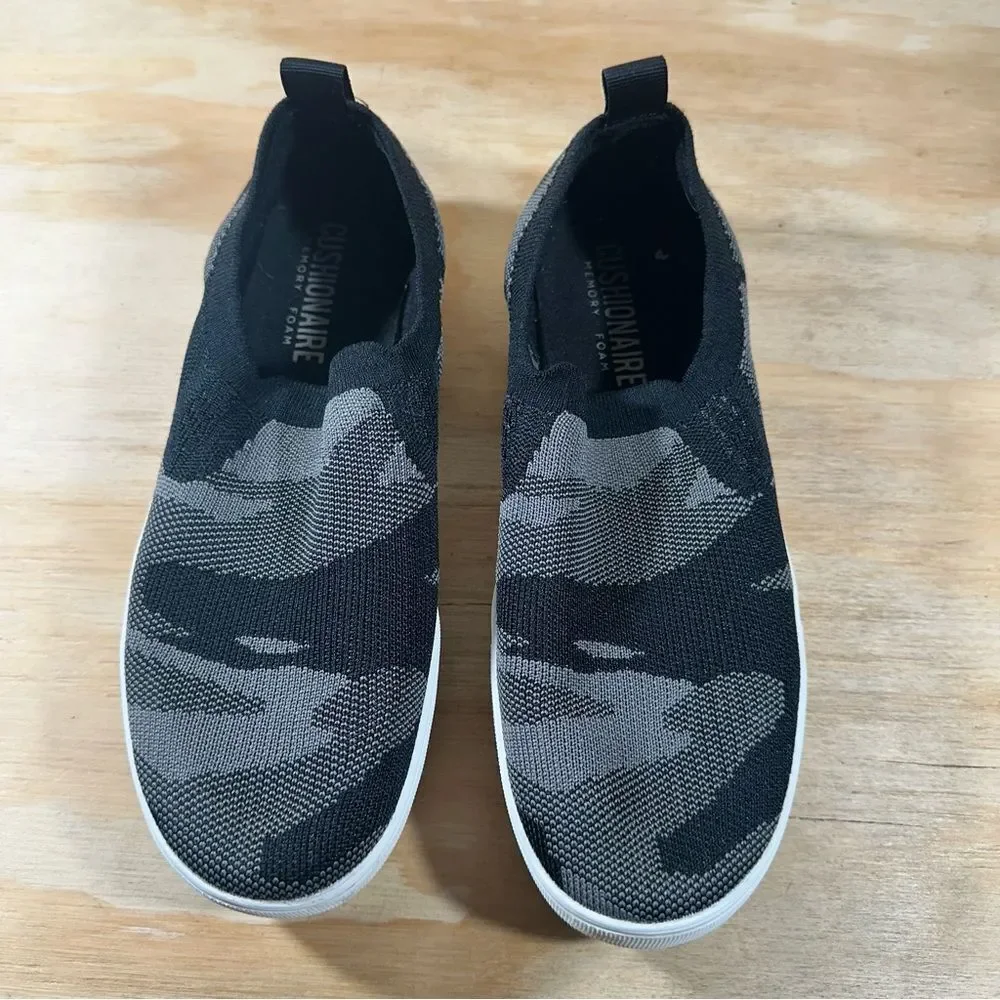 Cushionaire Rory Camo Shoes Women’s Size 7 Wide